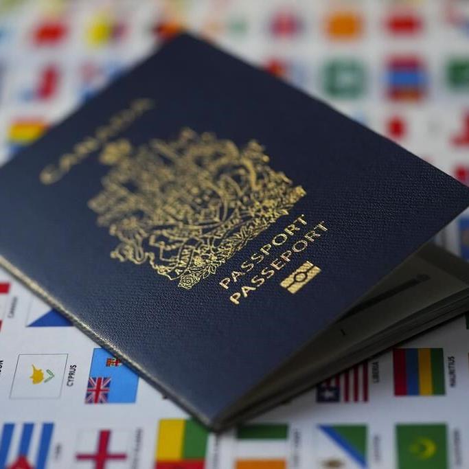 Percentage of permanent residents becoming ºÚÁϳԹÏÍø citizens in decline: StatCan data